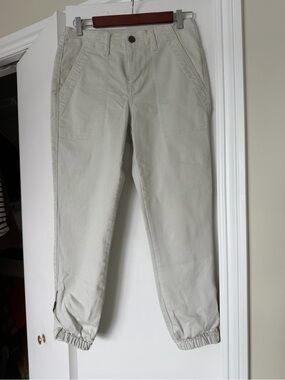 CAbi Light Gray Women's Jogger Pants